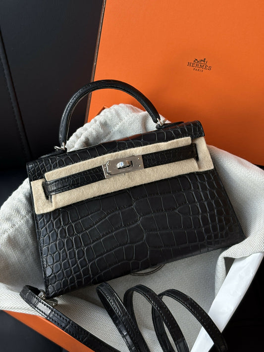 Hermès Mini Kelly 20 (HSS) Noir / Black Matte Crocodile with Gris Perle Interior and Palladium Hardware