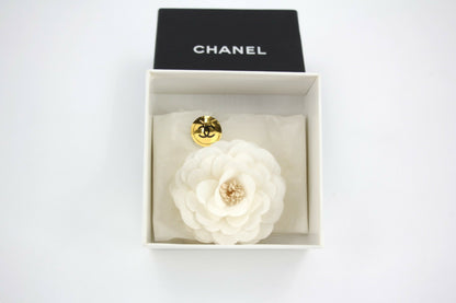 Chanel Vintage 81-85 Fabric White Camellia Brooch