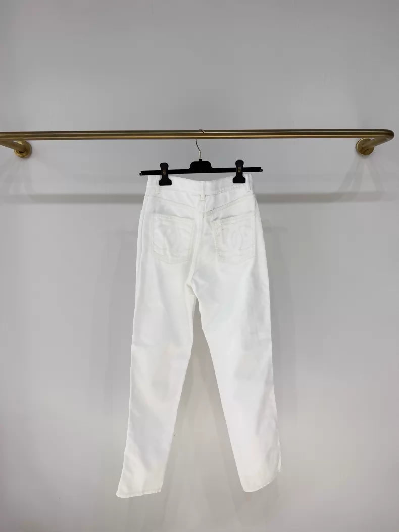Chanel 24N white jeans with double C logo