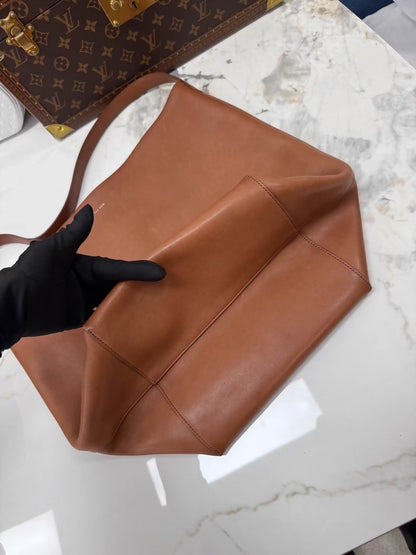 The Row NS PARK large bucket bag in saddle leather