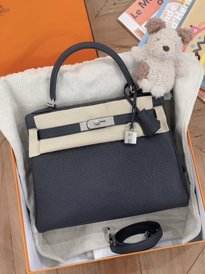 Hermès Kelly 28 Black Togo Leather with palladium hardware