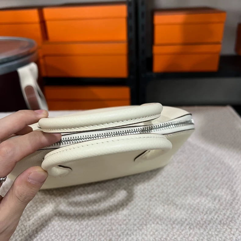 Hermès Bolide 25 Craie Epsom leather palladium hardware