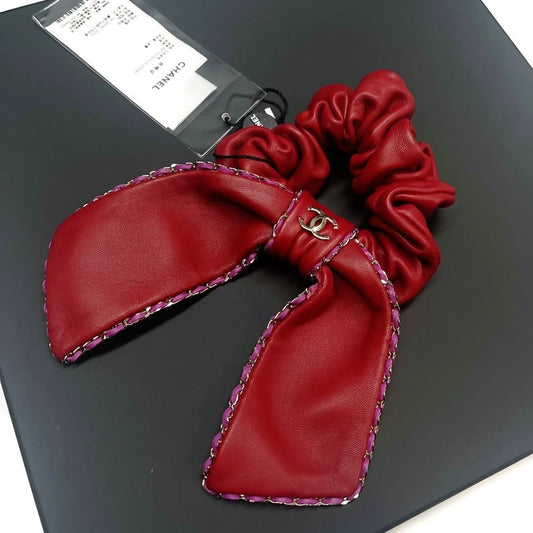 Chanel Spring/Summer 2021 Collection Burgundy lambskin scrunchie with bow