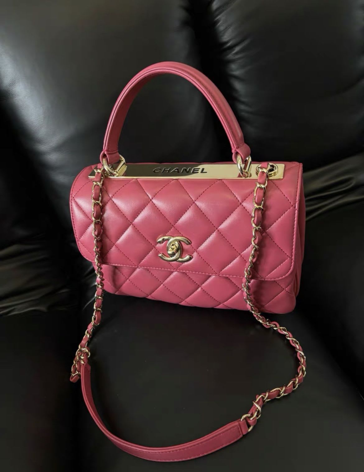 Chanel pink coco handle medium size