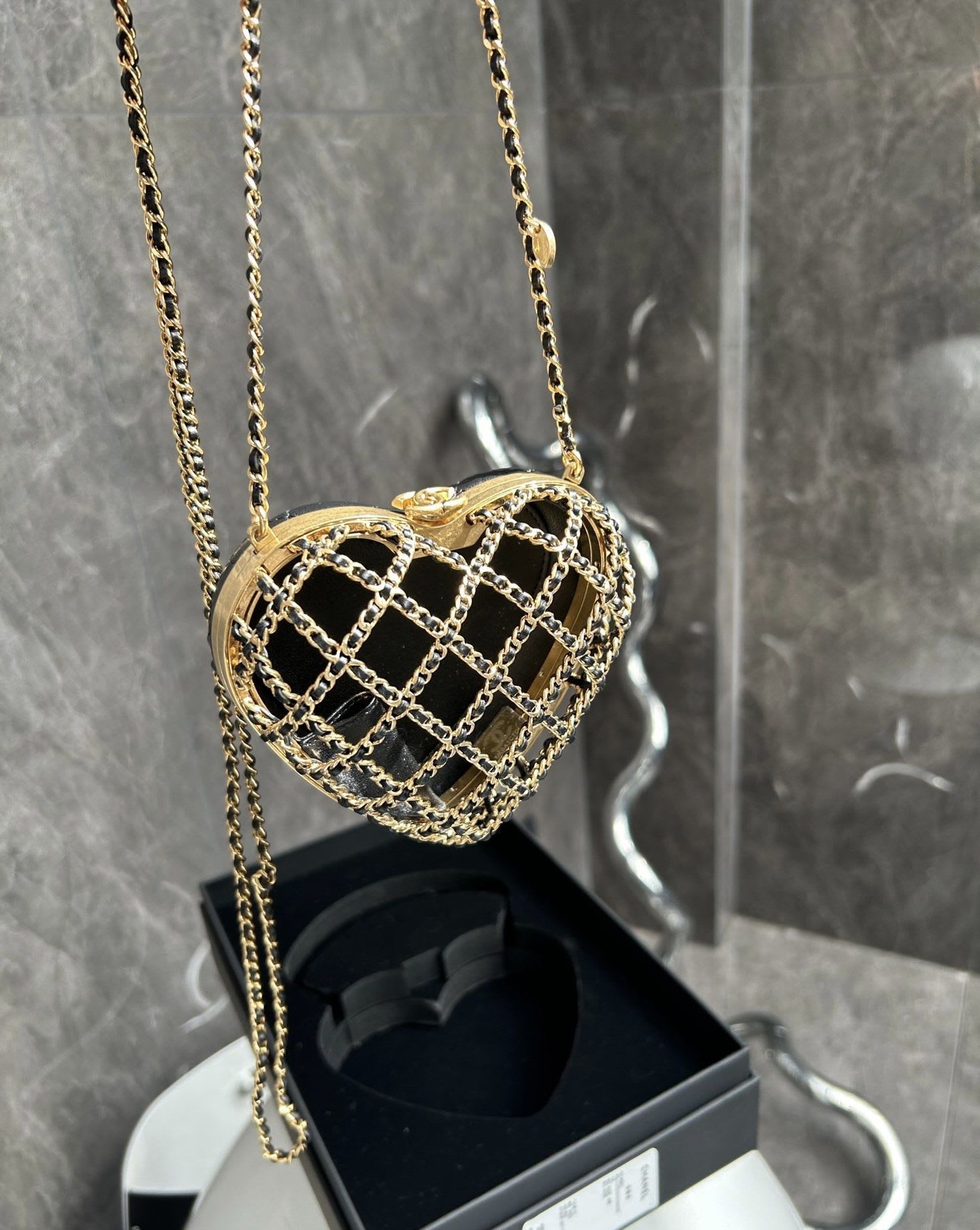 chanel 23s heart bag