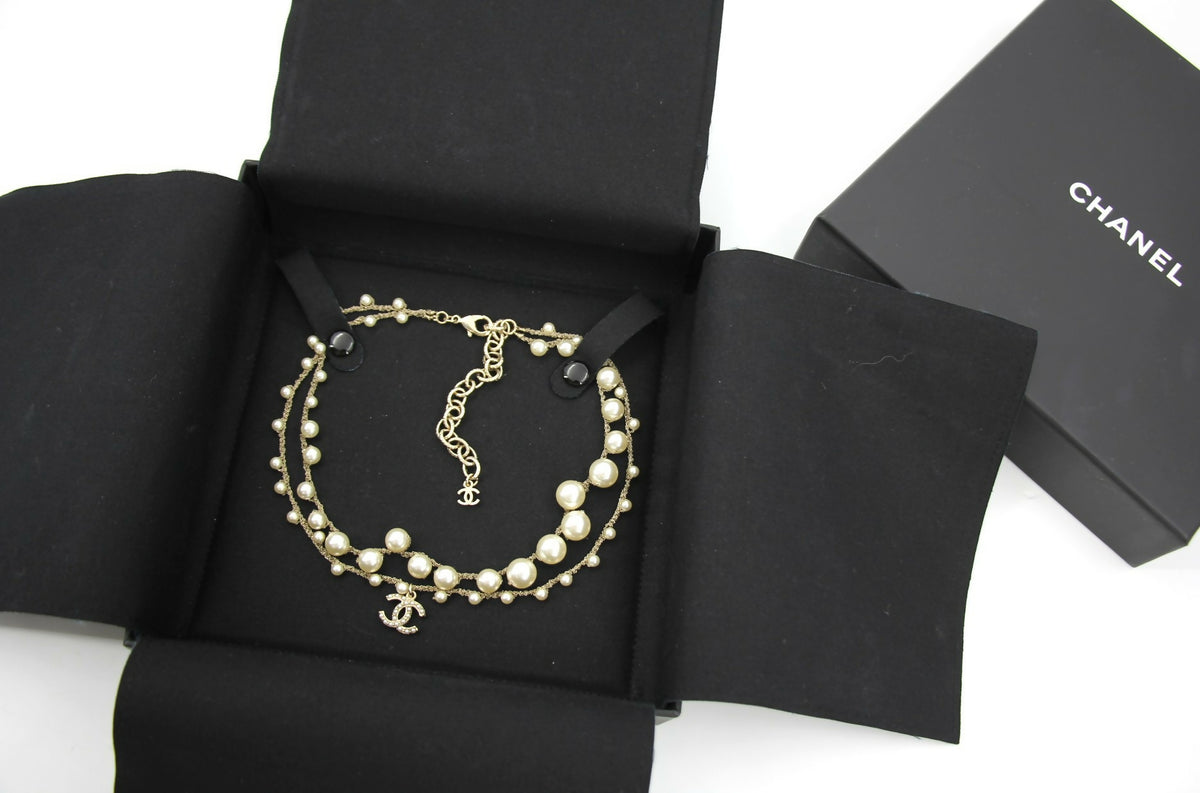 Chanel 18S Imitation Pearl & Woven Chain CC Necklace