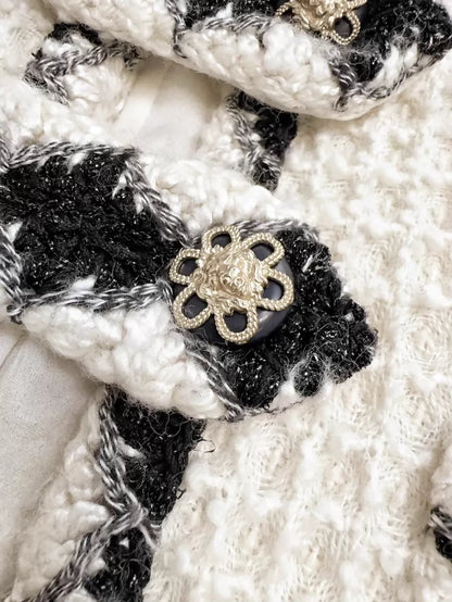 Chanel 2014 Off-White Embossed Lion Head Button Four-Pocket Wool Jacket
