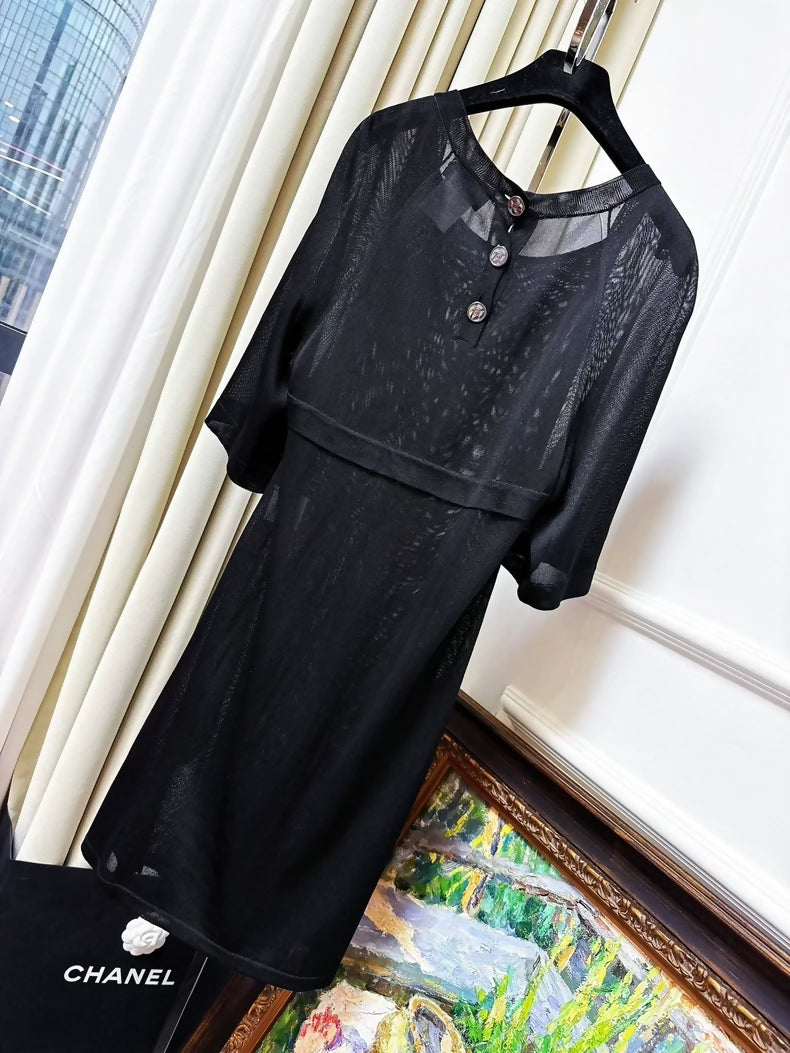 Chanel black cape-style short-sleeved knit dress