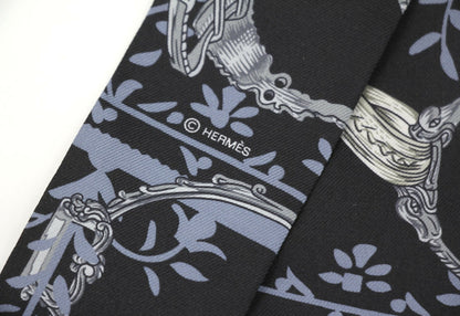 Hermès 2021 Silk Etriers Remix Stirrup Twilly in Dark Blue and Black