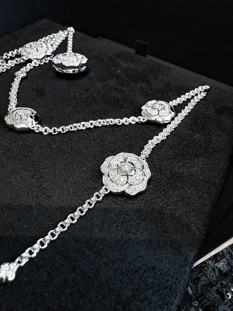 Chanel High Jewelry collection (Ten Flowers) necklace