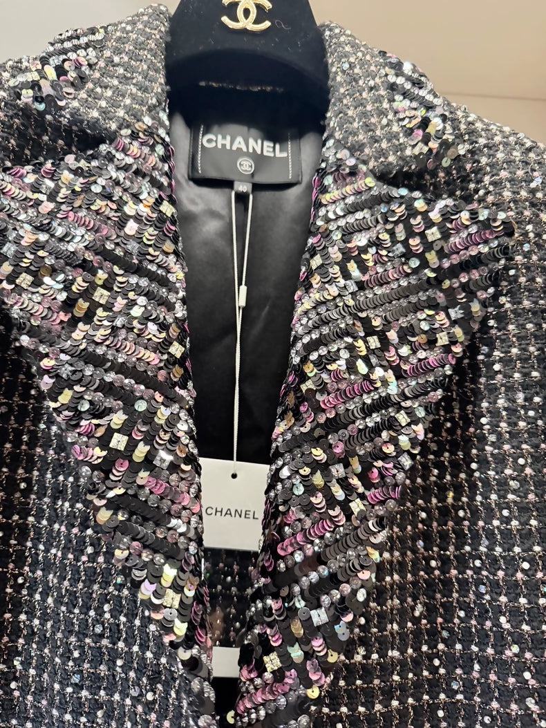 Chanel 23A Dakar series tweed jacket