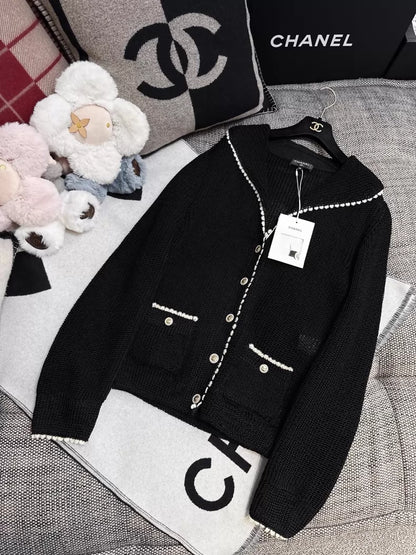 Chanel 26C black and white knit cardigan