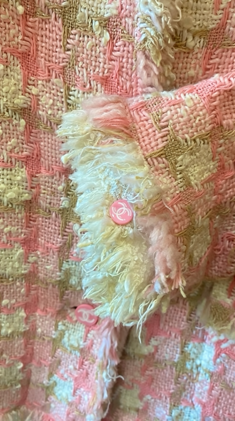Chanel 04C Pink White Cream Fringe Tweed Checker Jacket FR 42