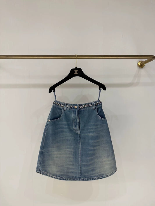 Chanel 25A denim skirt
