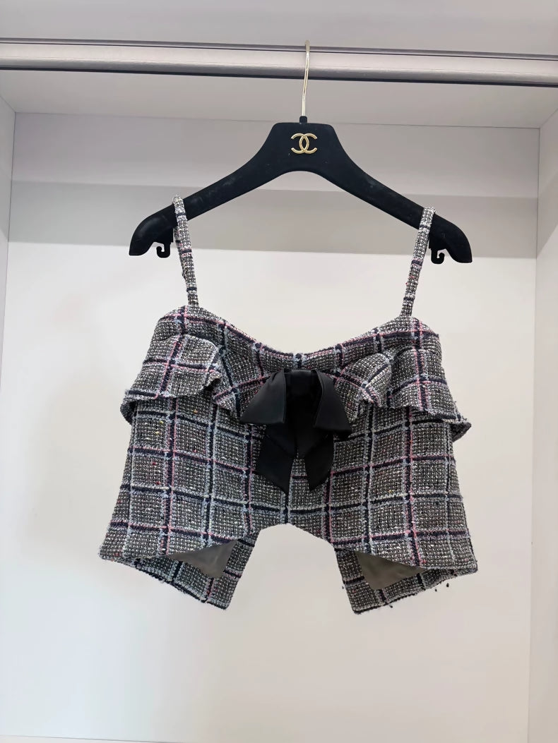 Chanel 20C tweed bow brooch top