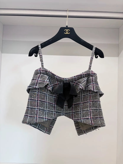 Chanel 20C tweed bow brooch top