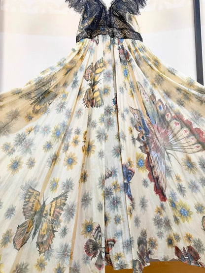 Valentino 2017 Resort Collection lace/Floral gown