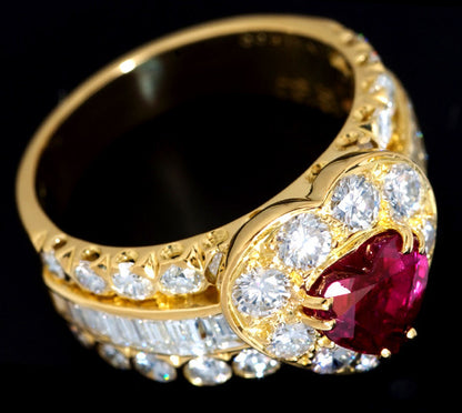 Van Cleef & Arpels 1.50ct Ruby, 2.77ct Natural Diamond, Solid 18K Gold Celebrity Ring
