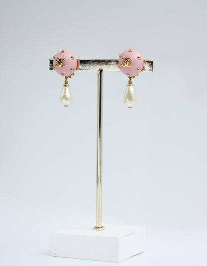 Chanel Vintage 96C Resin Pink Bean Imitation Pearl Earrings