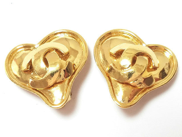 CHANEL Chanel Vintage 95 Heart-Shaped Cc Logo Gold-Plated Ear Clips - Onesize Fashion Jewellery - Secondhand luxury from Wararni