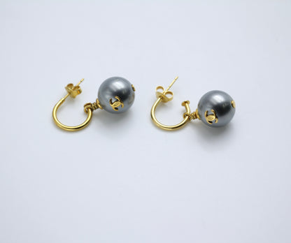 Chanel Vintage 2002 Imitation Pearl Gray Wave Dangle Earrings 1