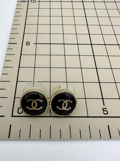 Chanel A17 Metal Resin Cc Logo Earrings