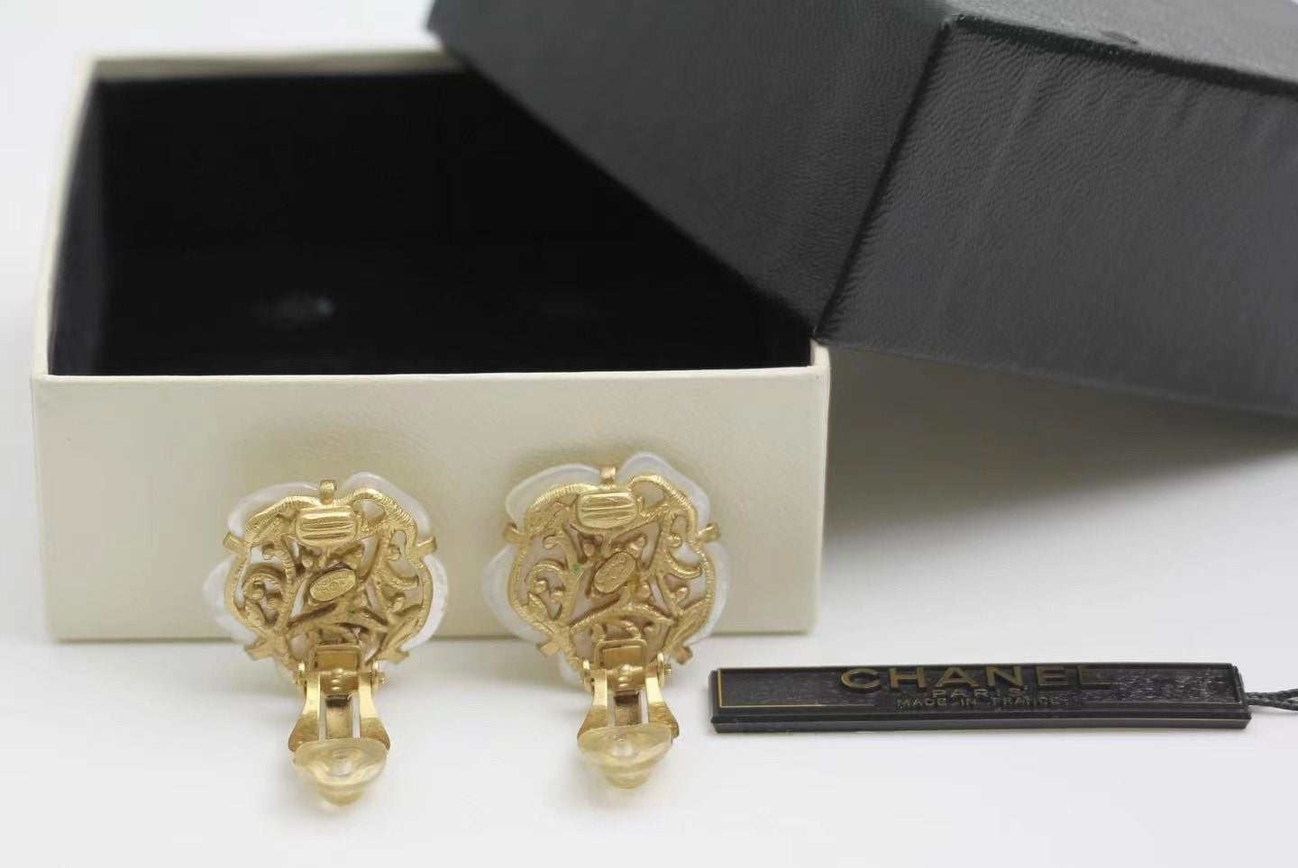 Chanel Vintage 01A Mother-Of-Pearl White Earrings