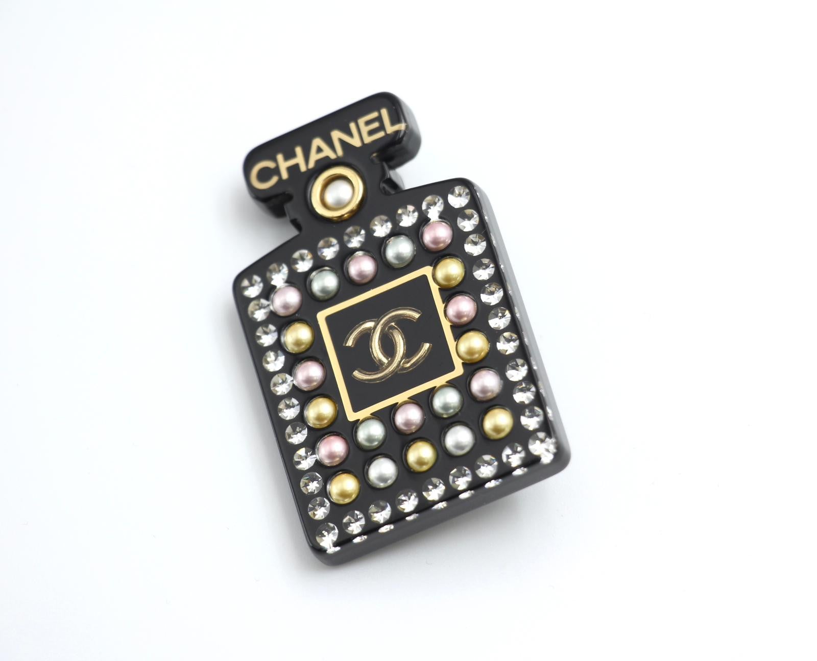 Chanel 21P Acrylic Perfume Bottle Brooch – Wararni.com