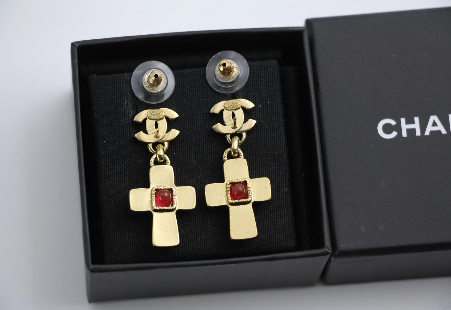 Chanel Vintage 02P Green And Red Glass Gold-Plated Cross Earrings