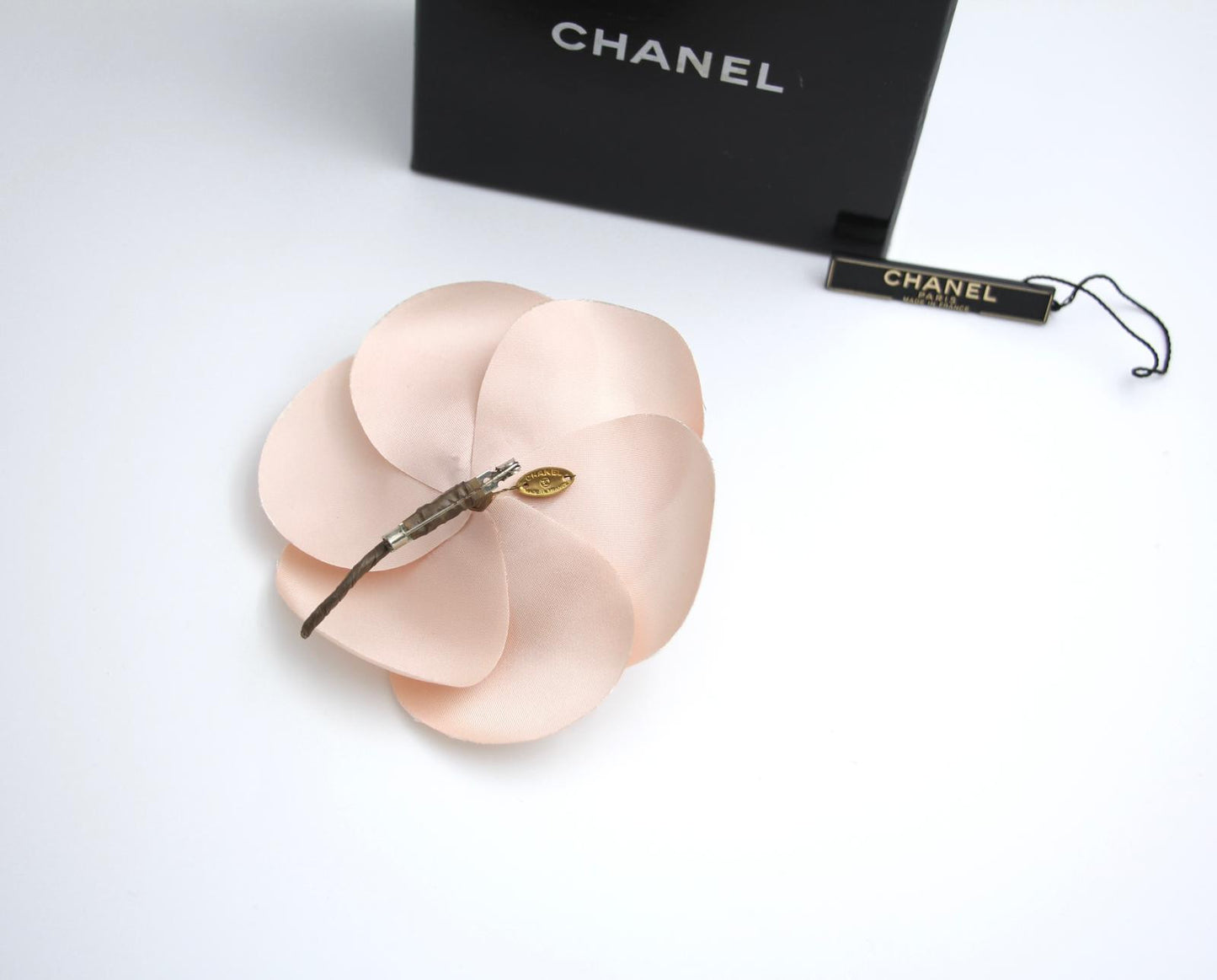 Vintage Chanel 81 85 Champagne Pink Camellia Silk Brooch