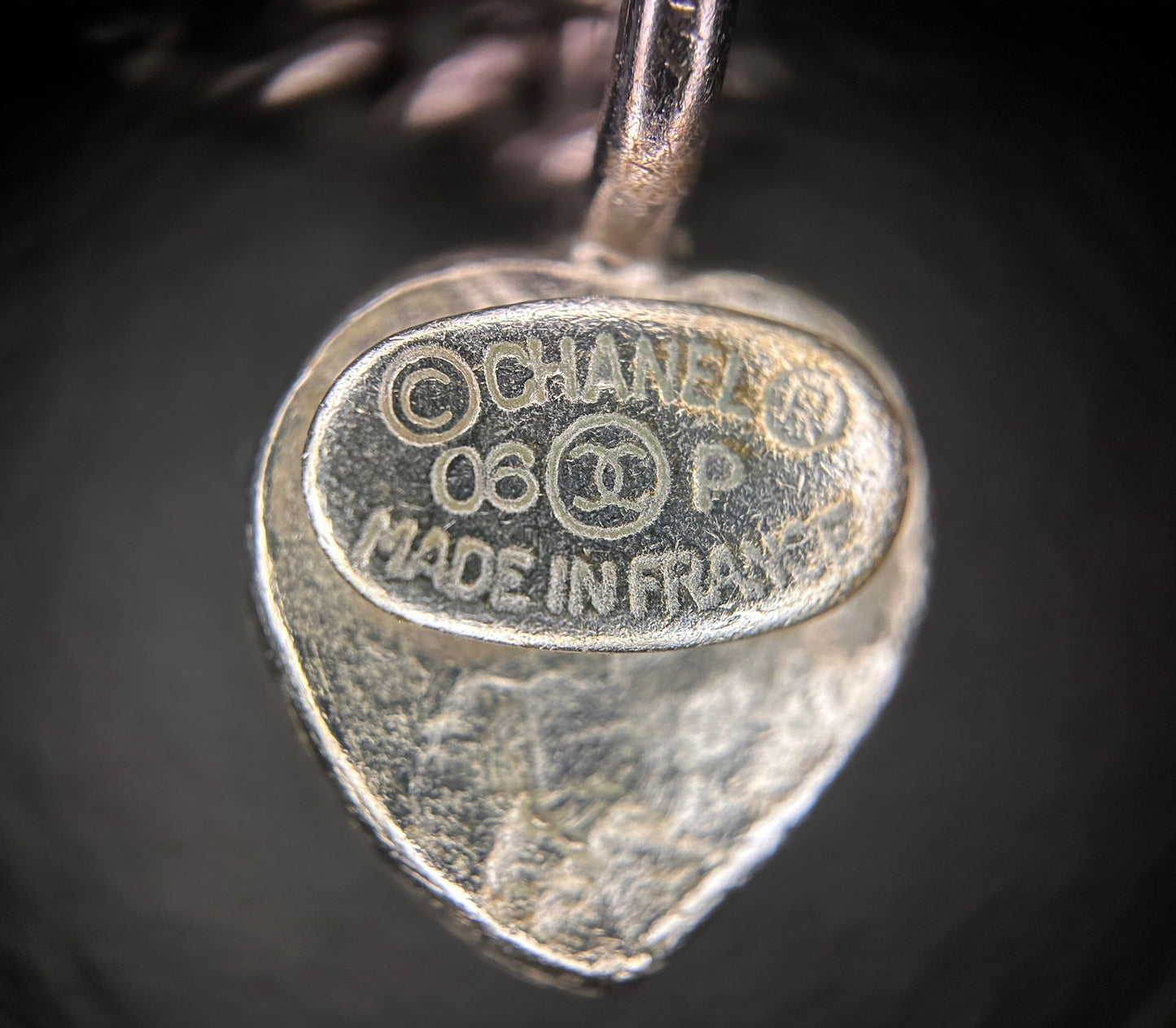 Chanel Vintage 06P Rhinestone Silver Heart-Shaped Necklace