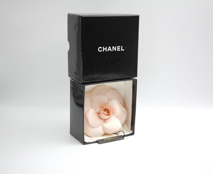 Vintage Chanel 81 85 Champagne Pink Camellia Silk Brooch