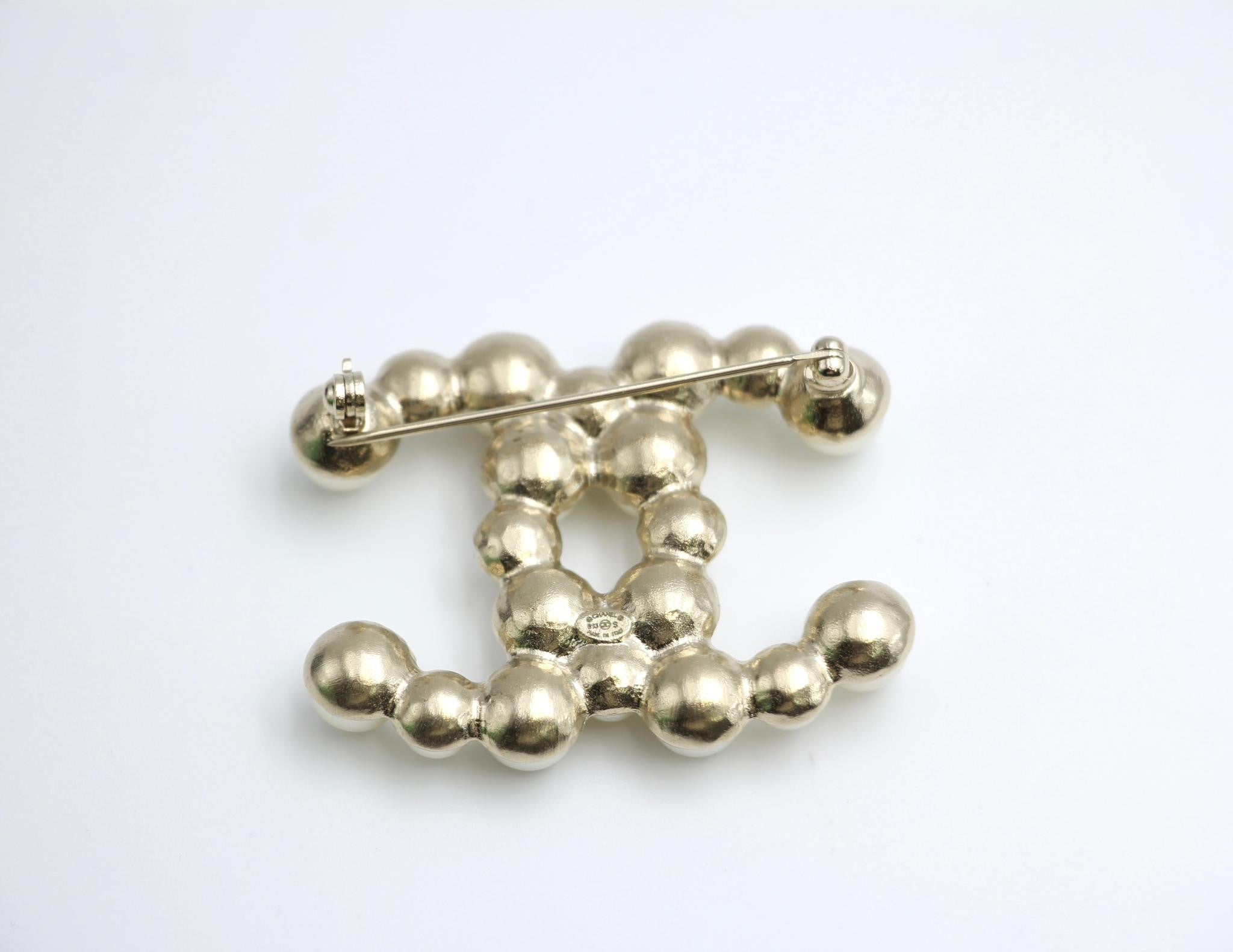 Chanel 13S Imitation Pearl Cc Brooch G Dragon Same Style – Wararni.com
