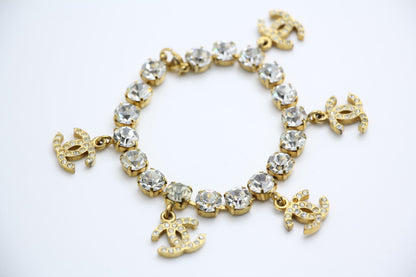 CHANEL Chanel Vintage 96P Rhinestone Five Cc Bracelet - Onesize Fashion Jewellery - Used fashion item from Wararni