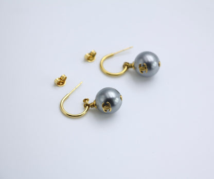 Chanel Vintage 02 Imitation Pearl Gray Wave Dangle Earrings