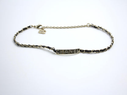 Chanel 21V Rhinestone Metal Leather Chanel English Word Small Necklace