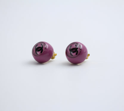 Chanel Vintage 01P Resin Purple Round Wave Earrings