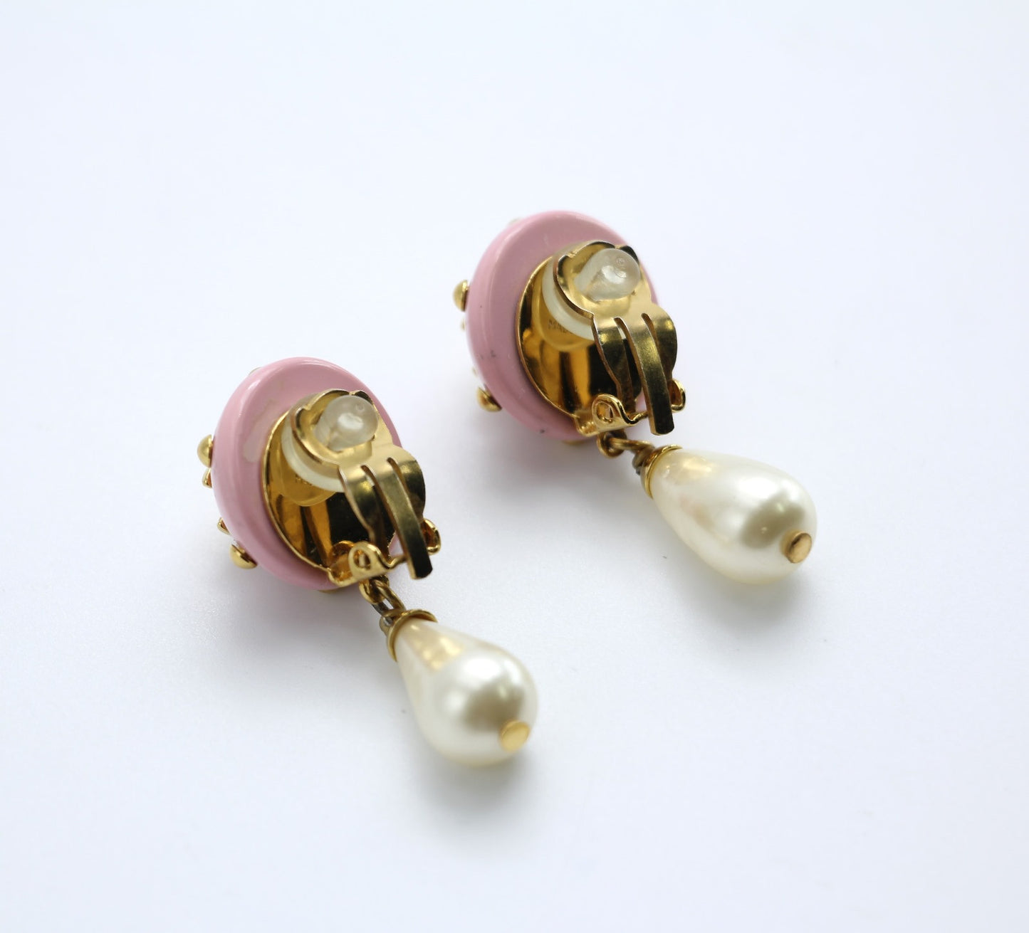 Chanel Vintage 96C Resin Pink Bean Imitation Pearl Earrings