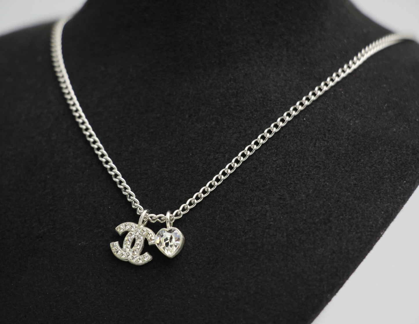 Chanel Vintage 05P Rhinestone Silver Heart Necklace