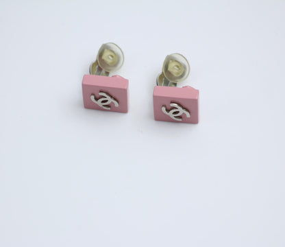 Vintage Chanel 04P Pink Diamond Resin Clip-On Earrings