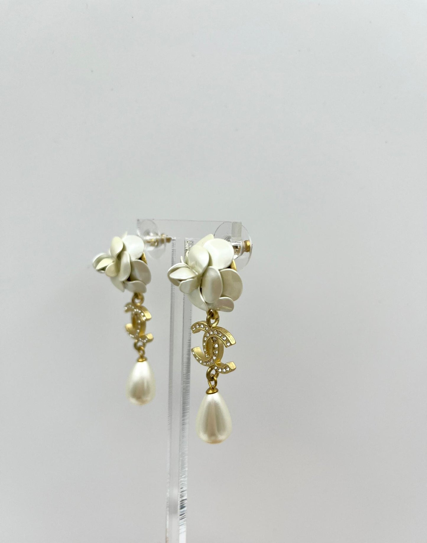 Chanel A20 Metal Rhinestone Imitation Pearl Camellia Earrings