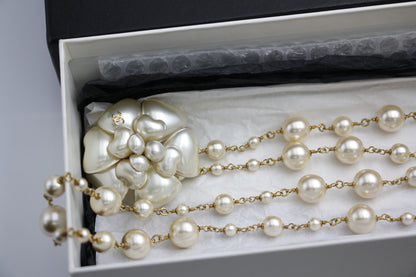 Chanel Vintage 02A Pearl Camellia Waist Chain