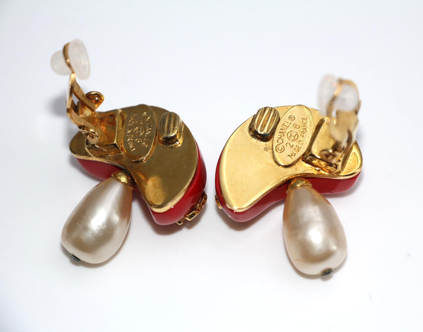 Chanel Vintage 91 Imitation Pearl Resin Red Mushroom Clip-On Earrings