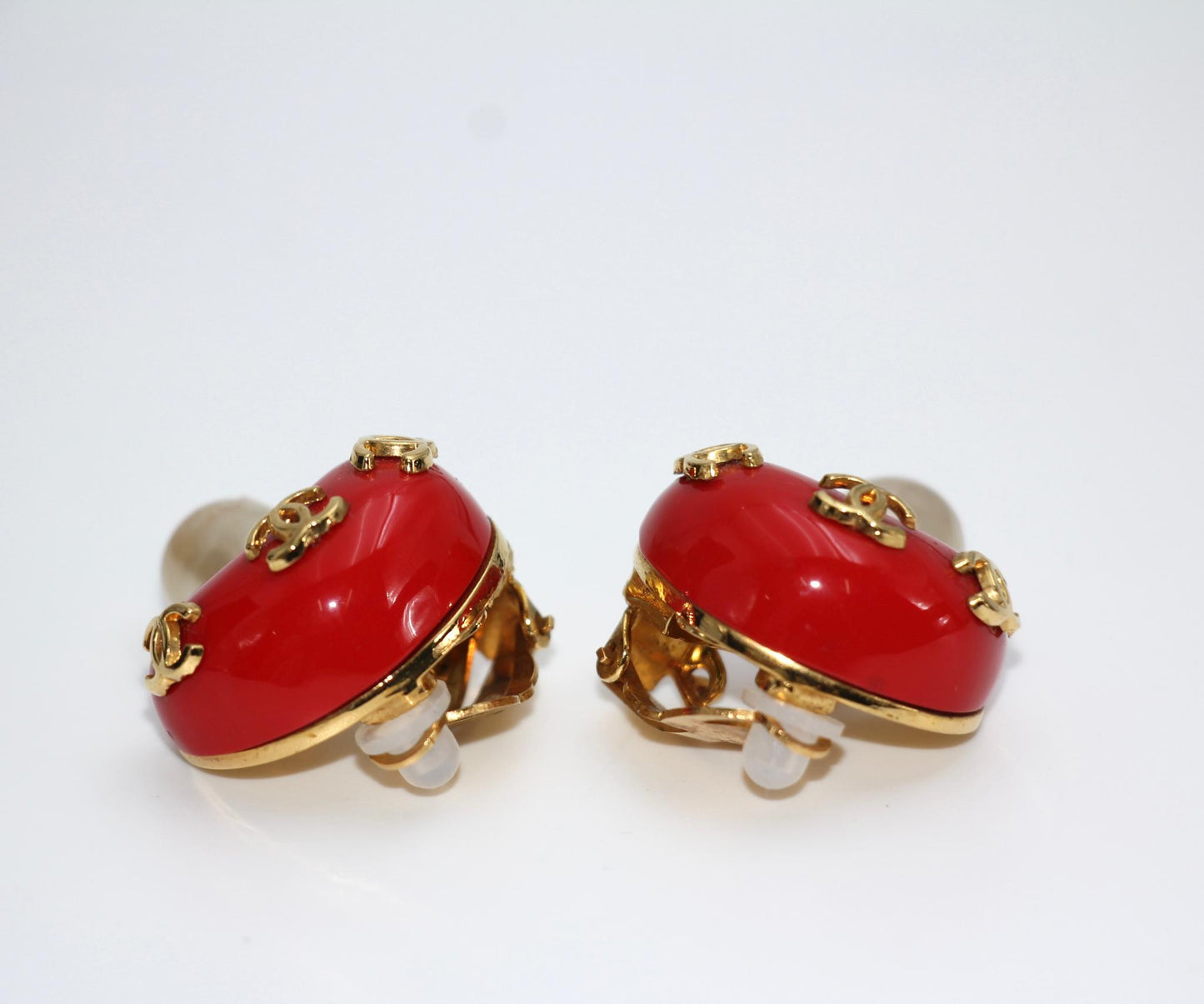 Chanel Vintage 91 Imitation Pearl Resin Red Mushroom Clip-On Earrings