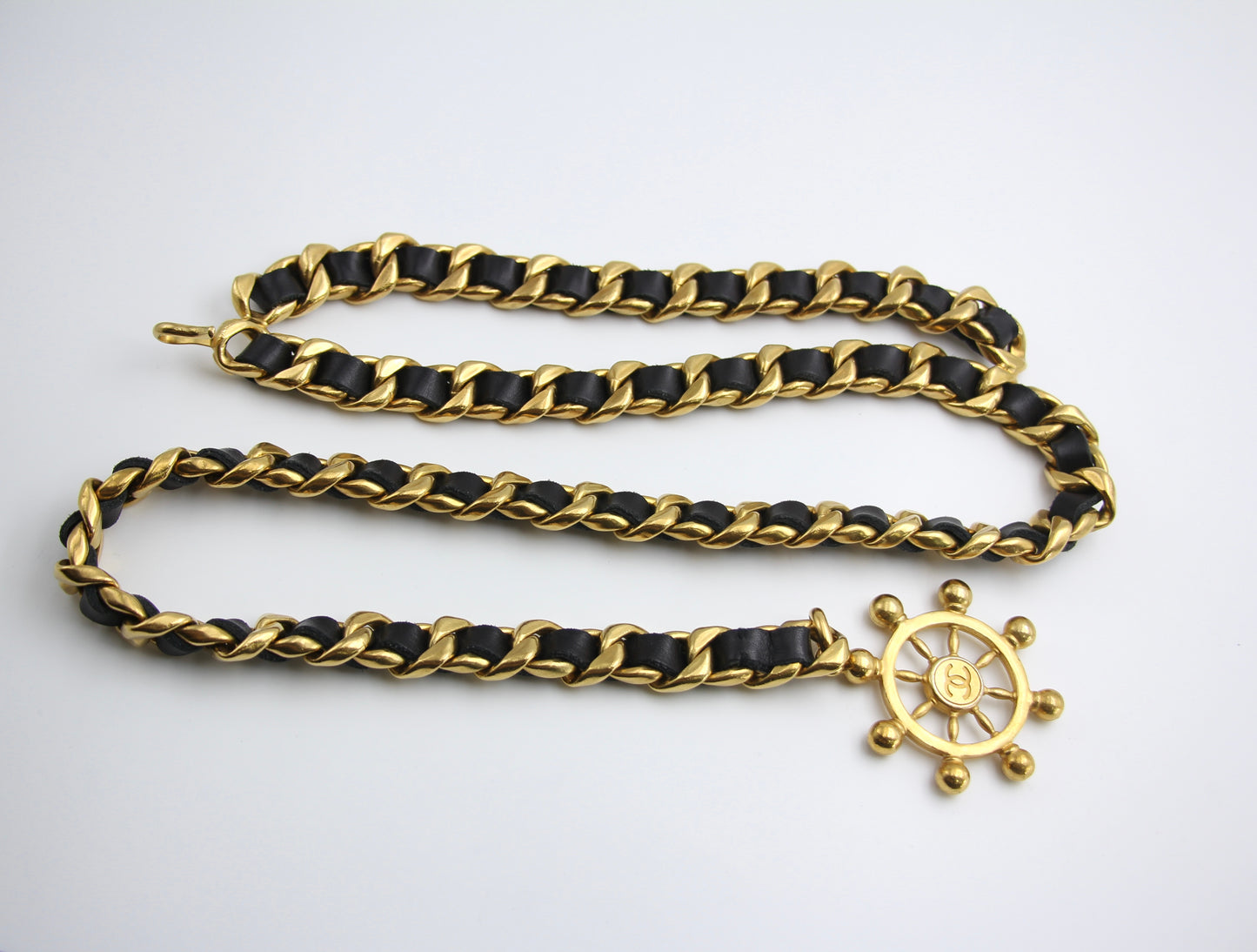 Chanel Vintage 94P Gold Plated Leather Navy Chain Waist Chain L94