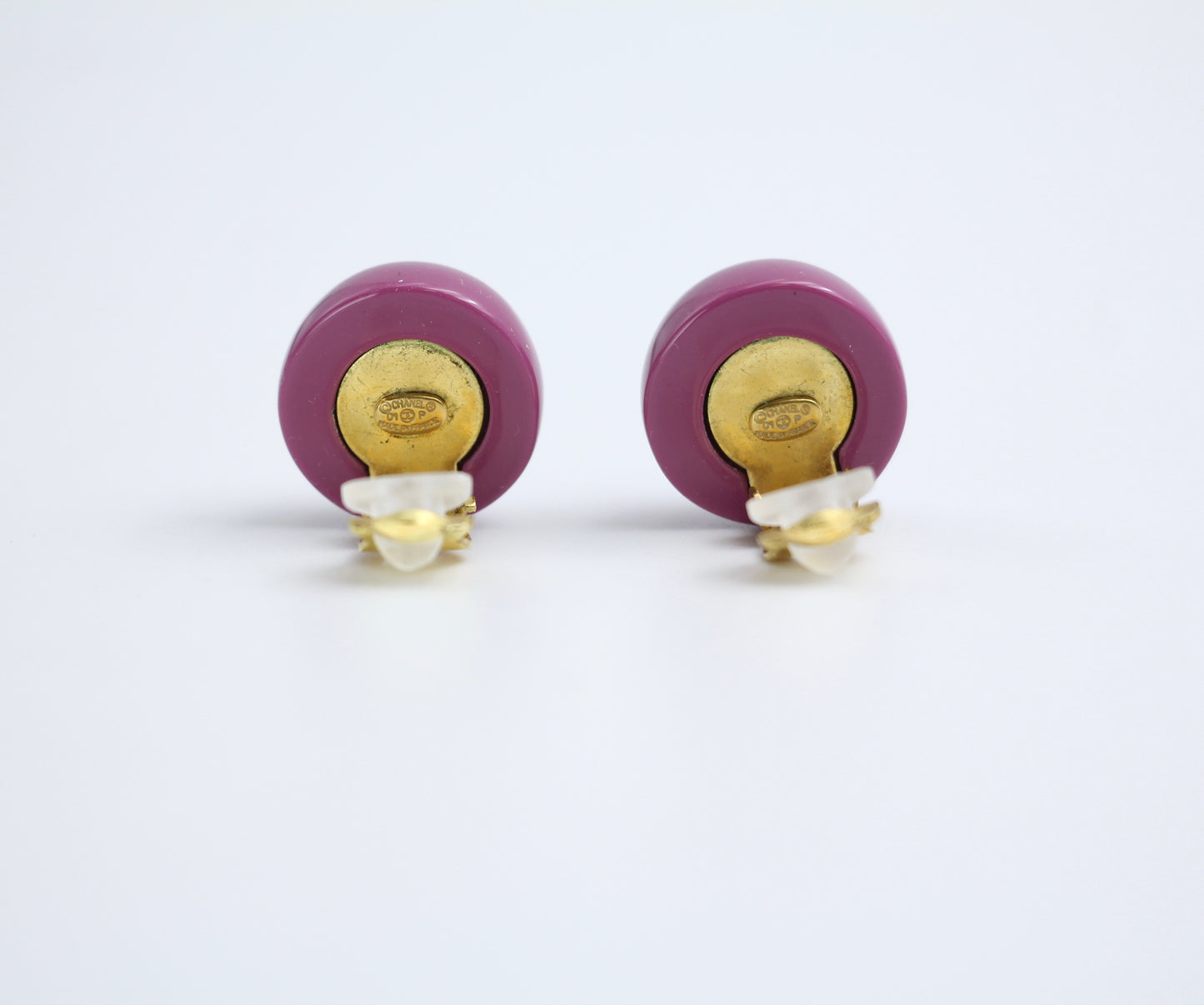 Chanel Vintage 01P Resin Purple Round Wave Earrings