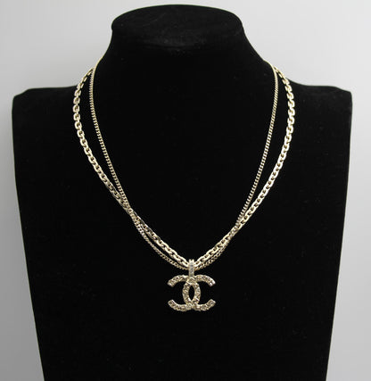 Chanel 21P Metal Double Layer Embossed Necklace