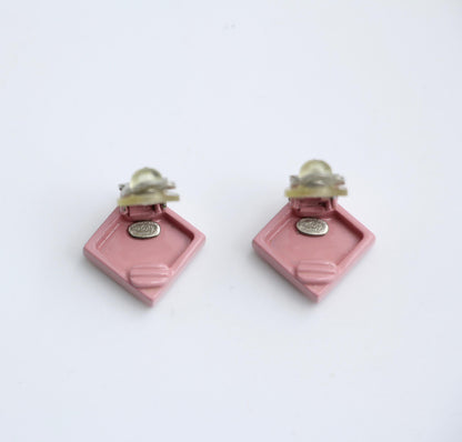 Vintage Chanel 04P Pink Diamond Resin Clip-On Earrings