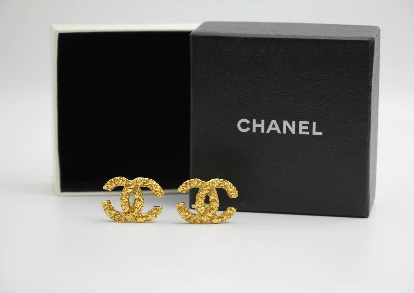 Chanel Vintage 93A Lava Gold Clip-On Earrings