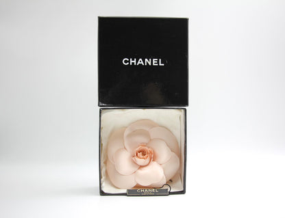 Vintage Chanel 81 85 Champagne Pink Camellia Silk Brooch